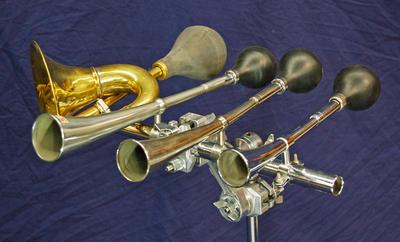 Taxi Horns for "An American in Paris" (1929 Version)