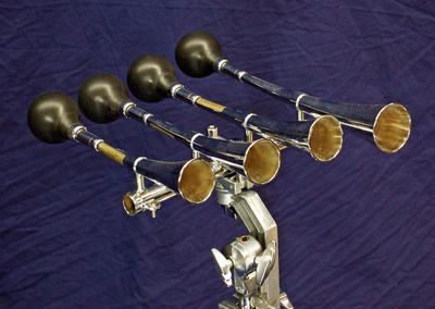 Taxi Horns for "An American in Paris"