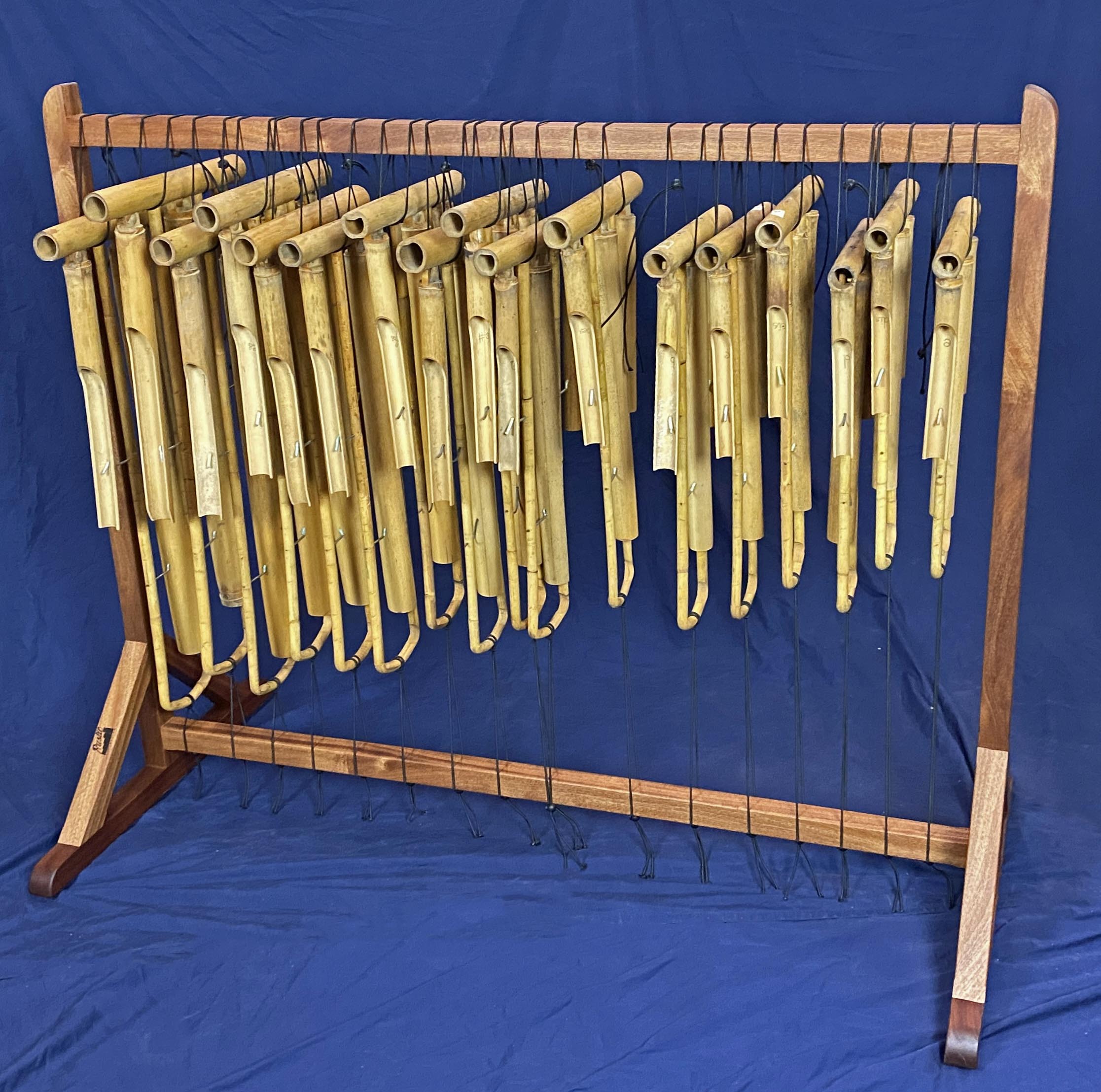 Angklung mellow low on stand emil