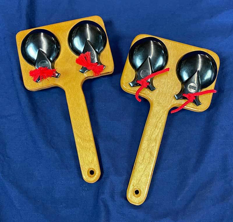 Castanets, Paddle-style