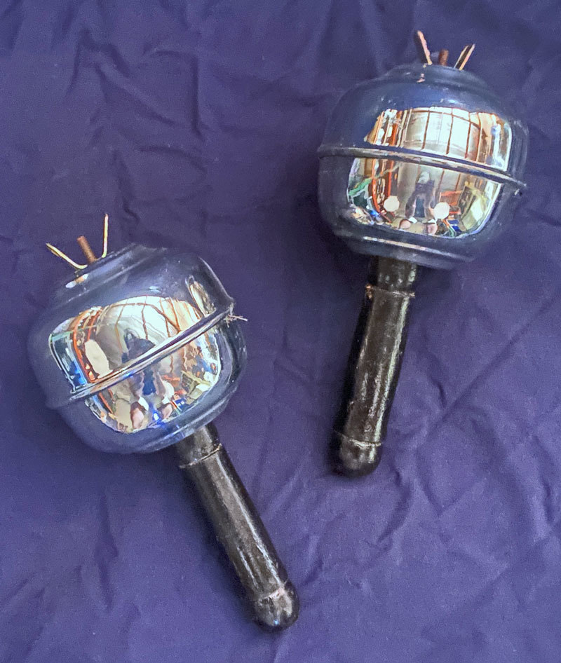 Maracas, Round Metal