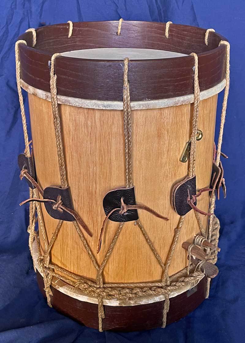 Field drum, Renaissance-Style, Rope-Tuned
