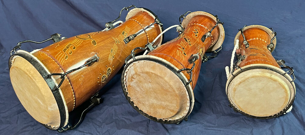 Batá drums, carved