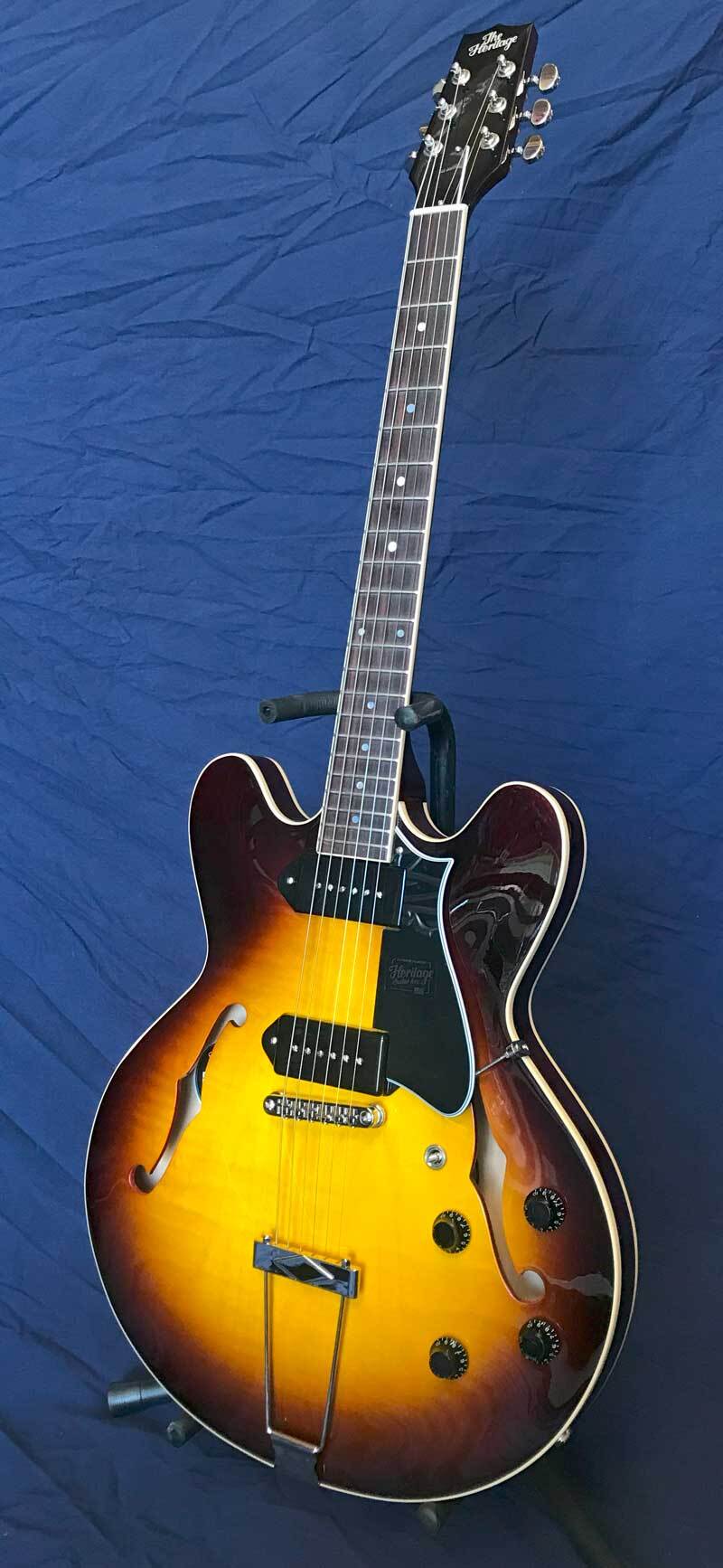 Guitar, Electric, Hollow-body